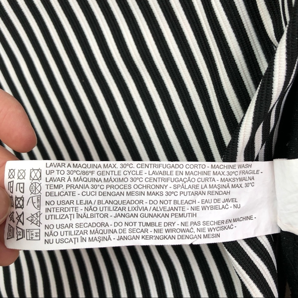 Pull&Bear Black & White Striped Diagonal Mini Skirt - Picture 7 of 9